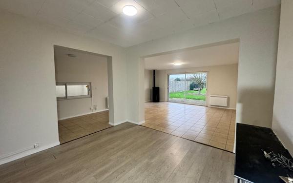 Maison à vendre    3 pièces • 87 m2 Faverolles