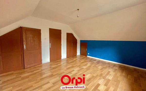 Immeuble à vendre    12 pièces • 228 m2 La Bresse