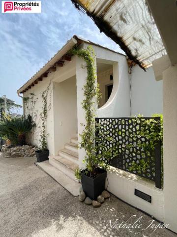 A vendre Coup de coeur - La Ciotat (83) - 3P de 93.5 m2 - VUE mer - Terrasse - Cellier - Cave - Jacuzzi - Stationnements