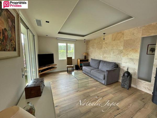 A vendre Coup de coeur - La Ciotat (83) - 3P de 93.5 m2 - VUE mer - Terrasse - Cellier - Cave - Jacuzzi - Stationnements
