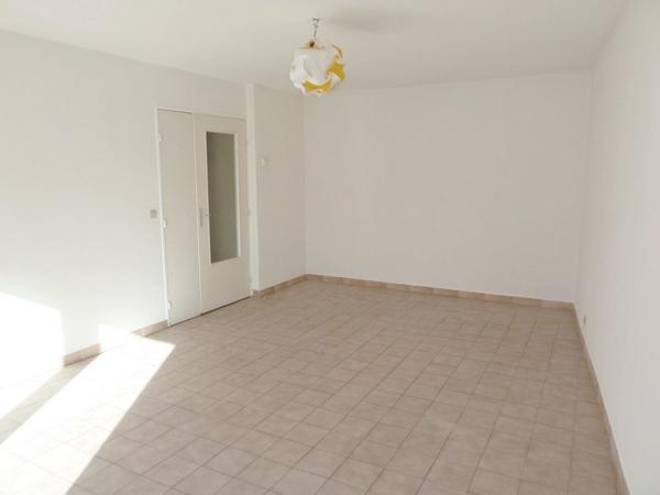 Appartement NIMES 2 pièces 50 m2