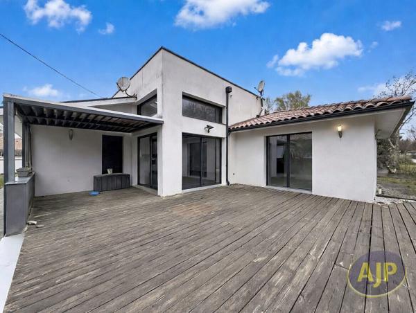 Vente maison Salles : 477 000 € - AJP Immobilier Audenge