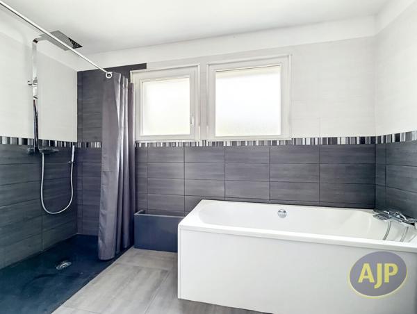 Vente maison Salles : 477 000 € - AJP Immobilier Audenge