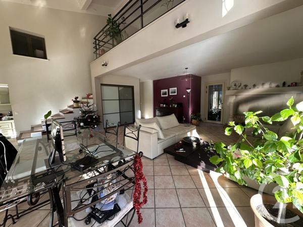 Maison à vendre  7 pièces - 245 m2 ST MAXIMIN LA STE BAUME - 83