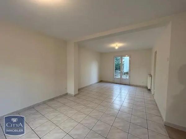 Maison à louer 7 pièces 116.9m²