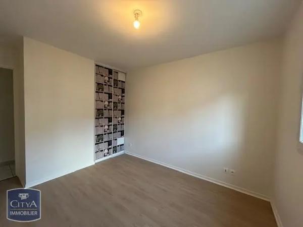 Maison à louer 7 pièces 116.9m²