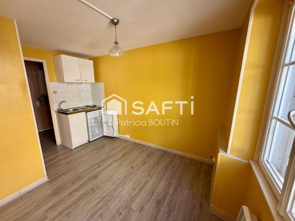 IMMEUBLE DE 3 LOGEMENTS A NIORT