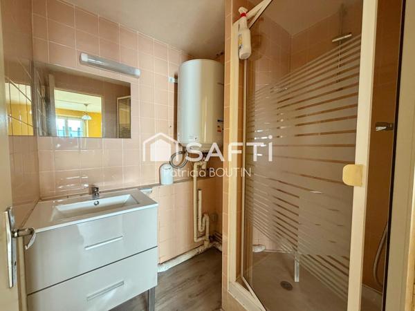 IMMEUBLE DE 3 LOGEMENTS A NIORT