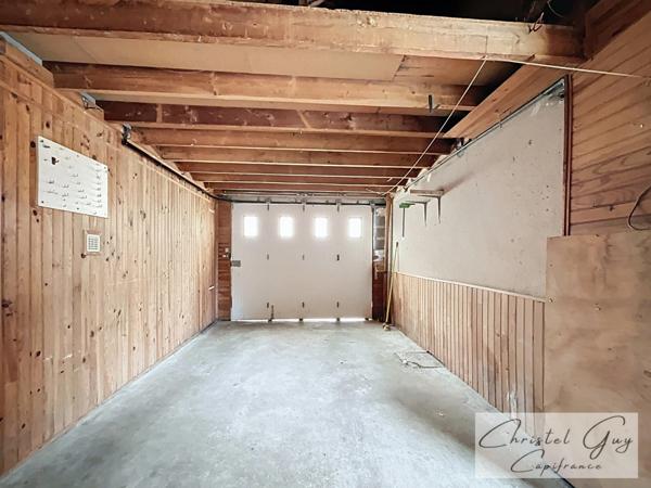 MONTVAL SUR LOIR (72500)centre ville, maison plain-pied à vendre T4 avec garage sur parcelle de 315 m²