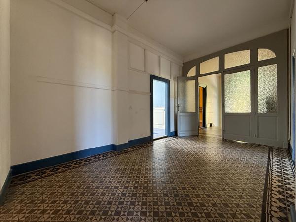 Appartement 5 pièces 168.8 m2