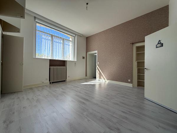 Appartement 5 pièces 168.8 m2