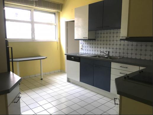 Vaste T4 avec Loggia et balcon à vendre Lille Saint Michel / Republique