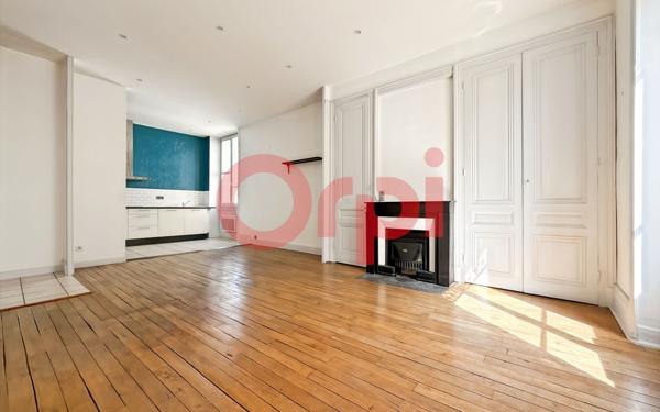 Appartement à vendre    2 pièces • 60 m2 Lyon 8