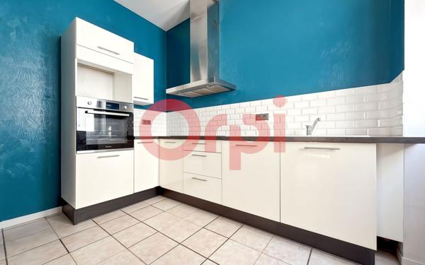 Appartement à vendre    2 pièces • 60 m2 Lyon 8