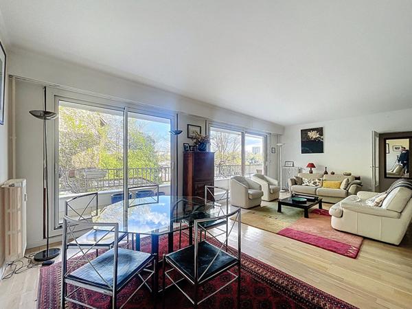 Appartement 5 pièces de 122.90 m² - Proche centre-ville