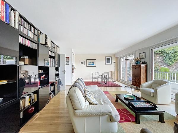 Appartement 5 pièces de 122.90 m² - Proche centre-ville