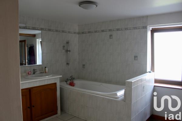 Maison à vendre 9 pièces 156 m² Pont-du-Château