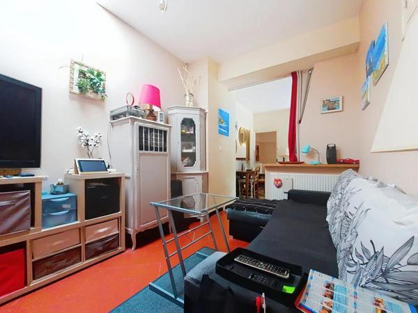 Maison de village lumineuse avec grand garage