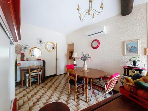 Maison de village lumineuse avec grand garage