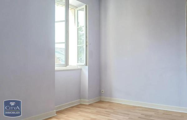 Maison à louer 7 pièces 219.83m² La Chaussée-Saint-Victor (41260)