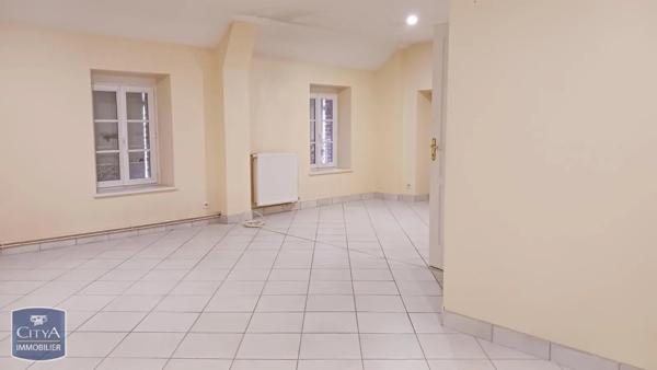 Maison à louer 7 pièces 219.83m² La Chaussée-Saint-Victor (41260)
