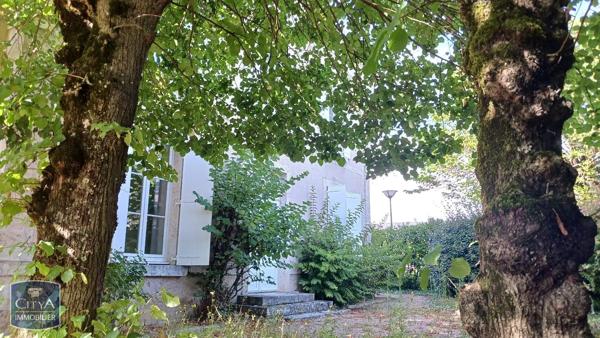 Maison à louer 7 pièces 219.83m² La Chaussée-Saint-Victor (41260)
