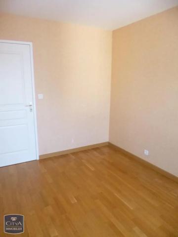 Appartement à louer 4 pièces 80.18m² Le Mans (72000)