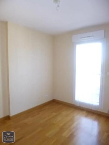 Appartement à louer 4 pièces 80.18m² Le Mans (72000)