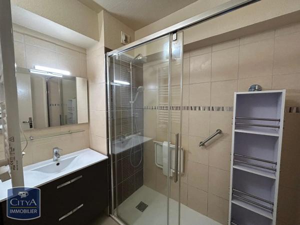 Appartement à louer 2 pièces 48.02m² Tulle (19000)