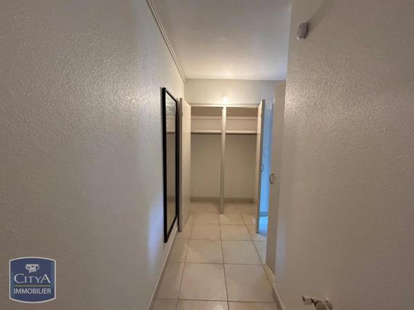 Appartement à louer 2 pièces 48.02m² Tulle (19000)