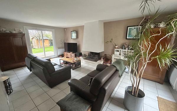 Maison à vendre    7 pièces • 145 m2 Méry-sur-Oise