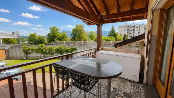Appartement 4 chambres + garage + places de parking privatives