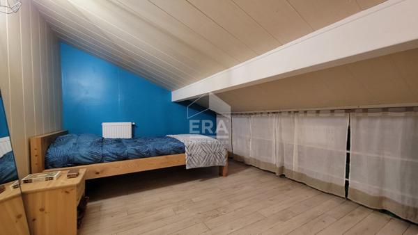 Appartement dernier étage 4 chambres + garage + places de parking