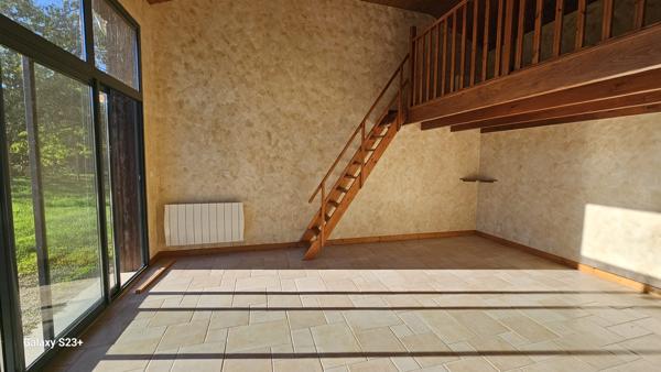 Belle maison en pierre