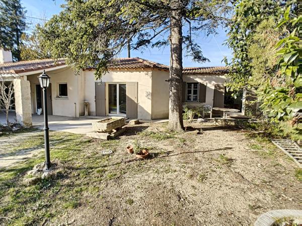 Cavaillon (84300) Cavaillon Colline St Jacques maison 110 m2 annexe 32 m2 terrain 1096 m2