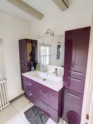 Cavaillon (84300) Cavaillon Colline St Jacques maison 110 m2 annexe 32 m2 terrain 1096 m2