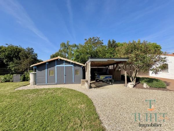 VASTE MAISON AVEC GARAGE + PISCINE + GRAND JARDIN