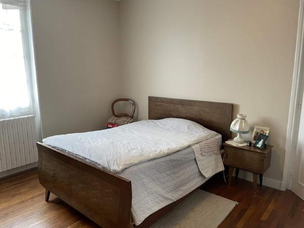 Maison à vendre à Ribérac en Dordogne (24600), ref : 077/1347