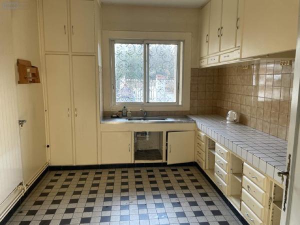 Maison à vendre à Ribérac en Dordogne (24600), ref : 077/1401