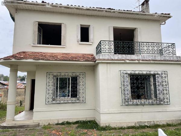 Maison à vendre à Ribérac en Dordogne (24600), ref : 077/1401