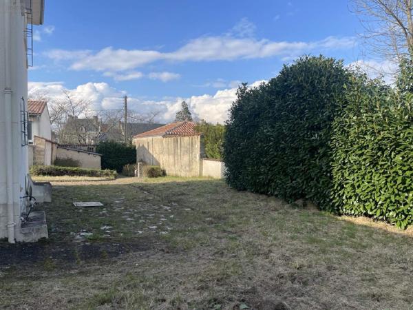 Maison à vendre à Ribérac en Dordogne (24600), ref : 077/1401