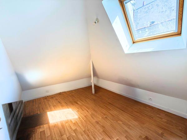 Exclusivité - Appartement T3 sous les toits - Quartier Merville , Lorient