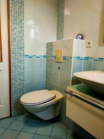 Duplex 2 chambres, jardinet, balcon et garage