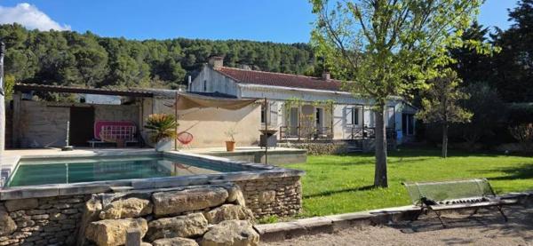 Cheval-Blanc (84460) Maison, 4 pièce(s),