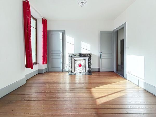 Appartement T3 à vendre en hyper-centre de Chambéry