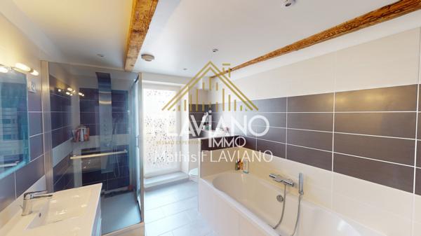 APPARTEMENT T3 TRAVERSANT REFAIT À NEUF - CENTRE-VILLE - BARCELONNETTE Barcelonnette (04400)