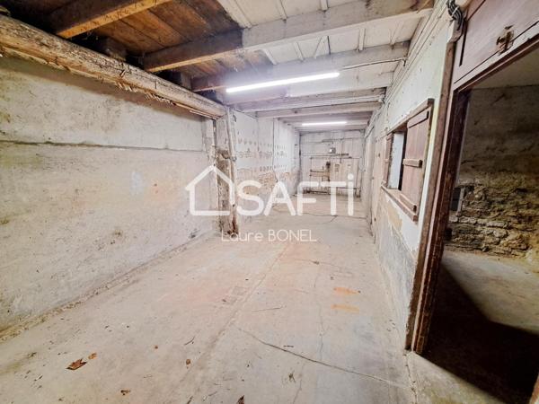 Grande et charmante maison de village à rénover