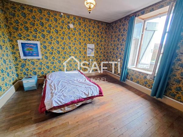 Grande et charmante maison de village à rénover