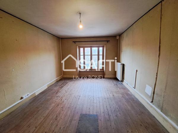 Grande et charmante maison de village à rénover