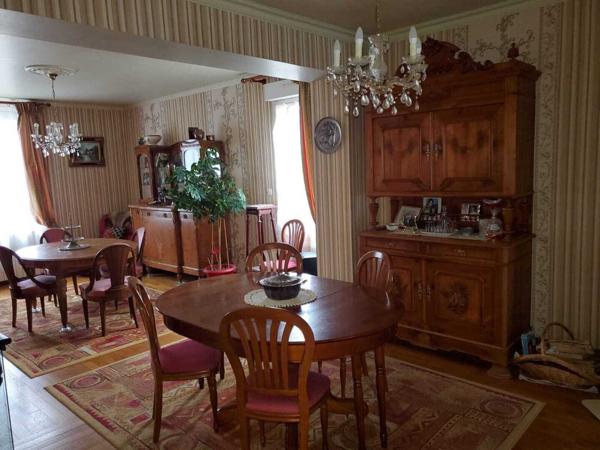 A 8 kms de Verneuil sur Avre, Maison avec dependances fort potentiel